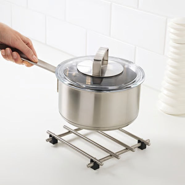 Pot stand