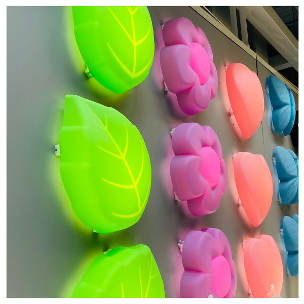 Kids Wall Lamp - Leaf