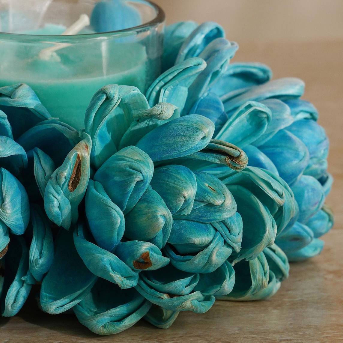 Scented Candle With Flowers