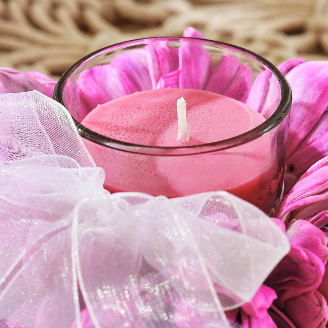 Scented Candle With Flowers