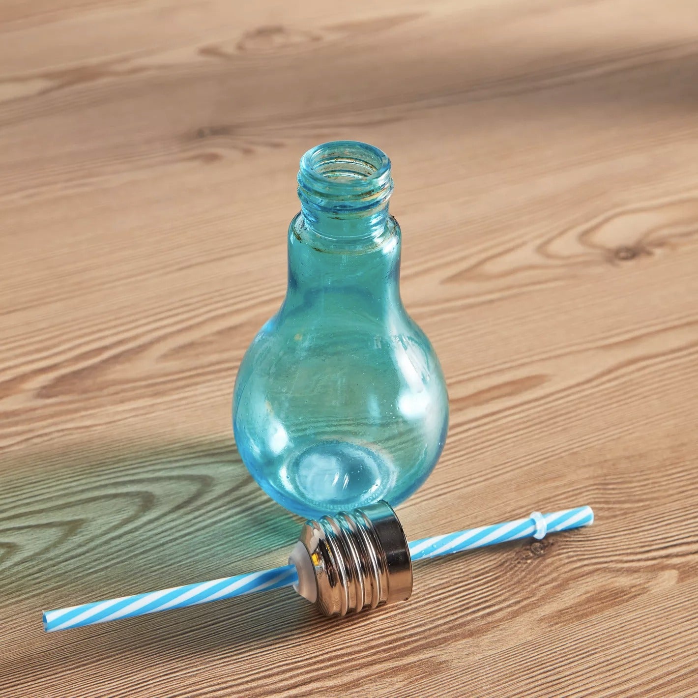 Bulb Sipper Cup With Straw