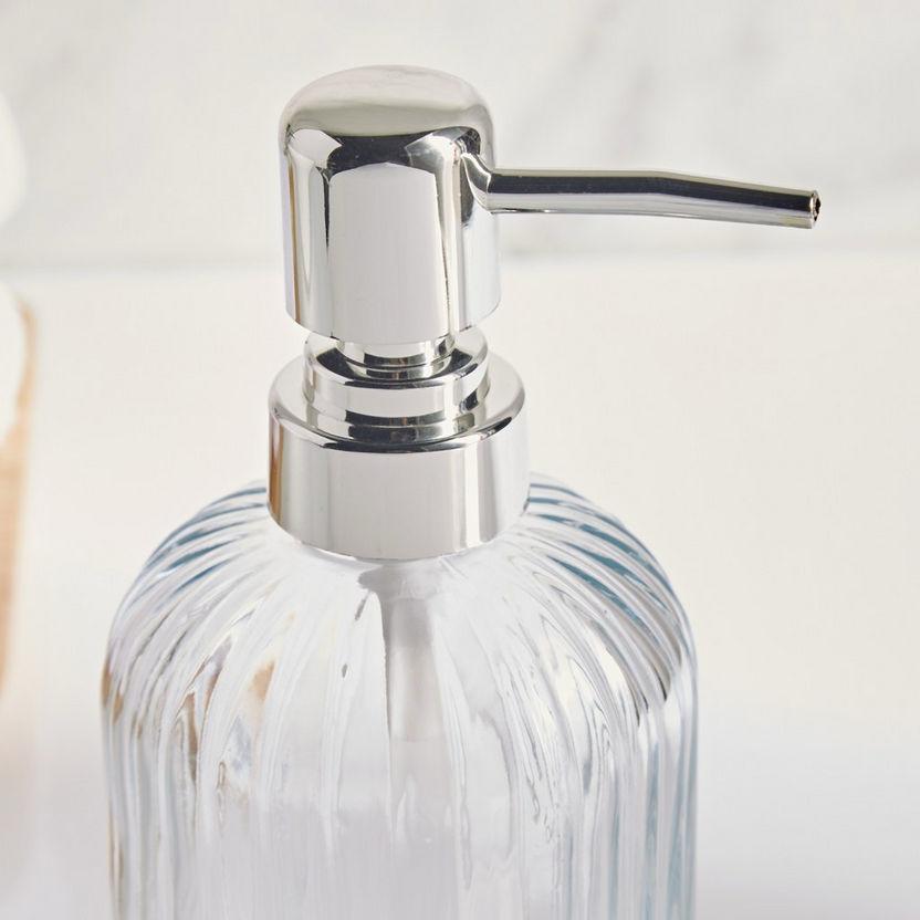 Ribbed Soap Dispenser