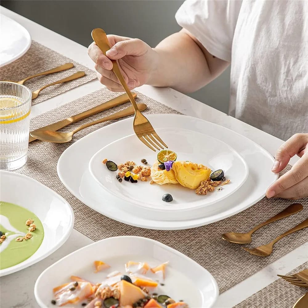 18-Pc Dinner Set White Square