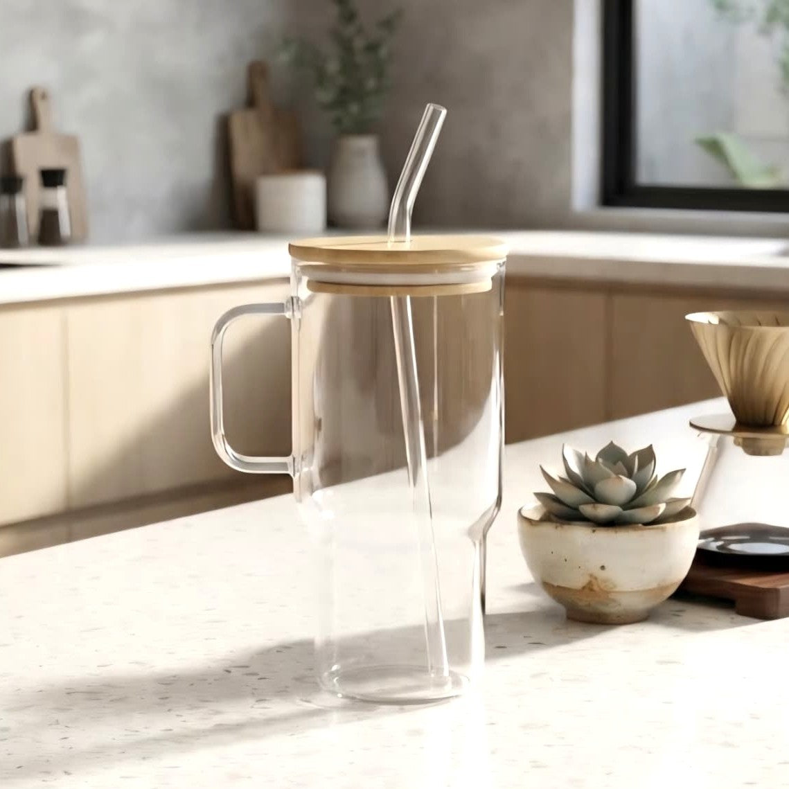 600ml Glass Tumbler with Lid
