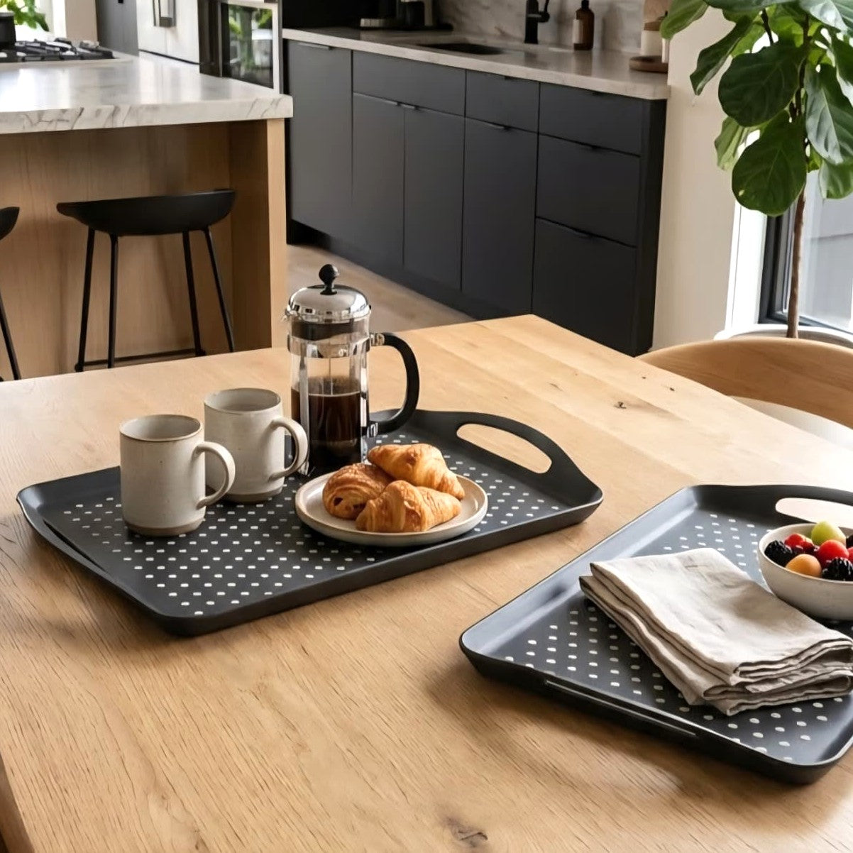 Anti-Slip Serving Tray Black