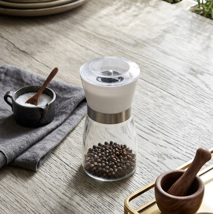 Spice Mill - White