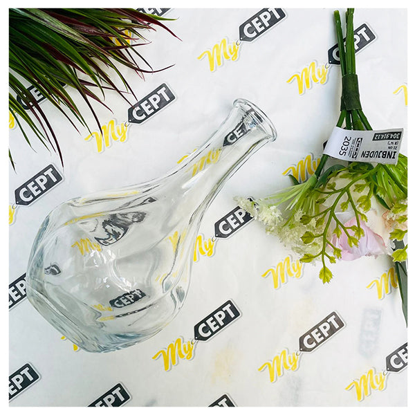 Glass Vase - 17cm