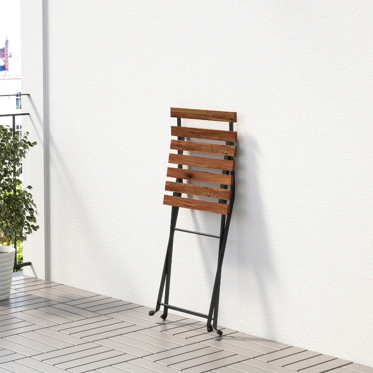 Outdoor Table With 4 Chairs